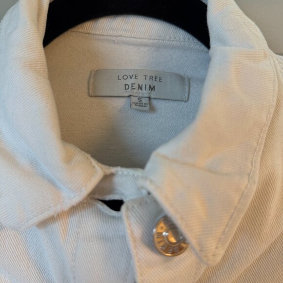 Love Tree, Distressed White Cropped Jean Jacket, Size Small - Picture 5 of 6